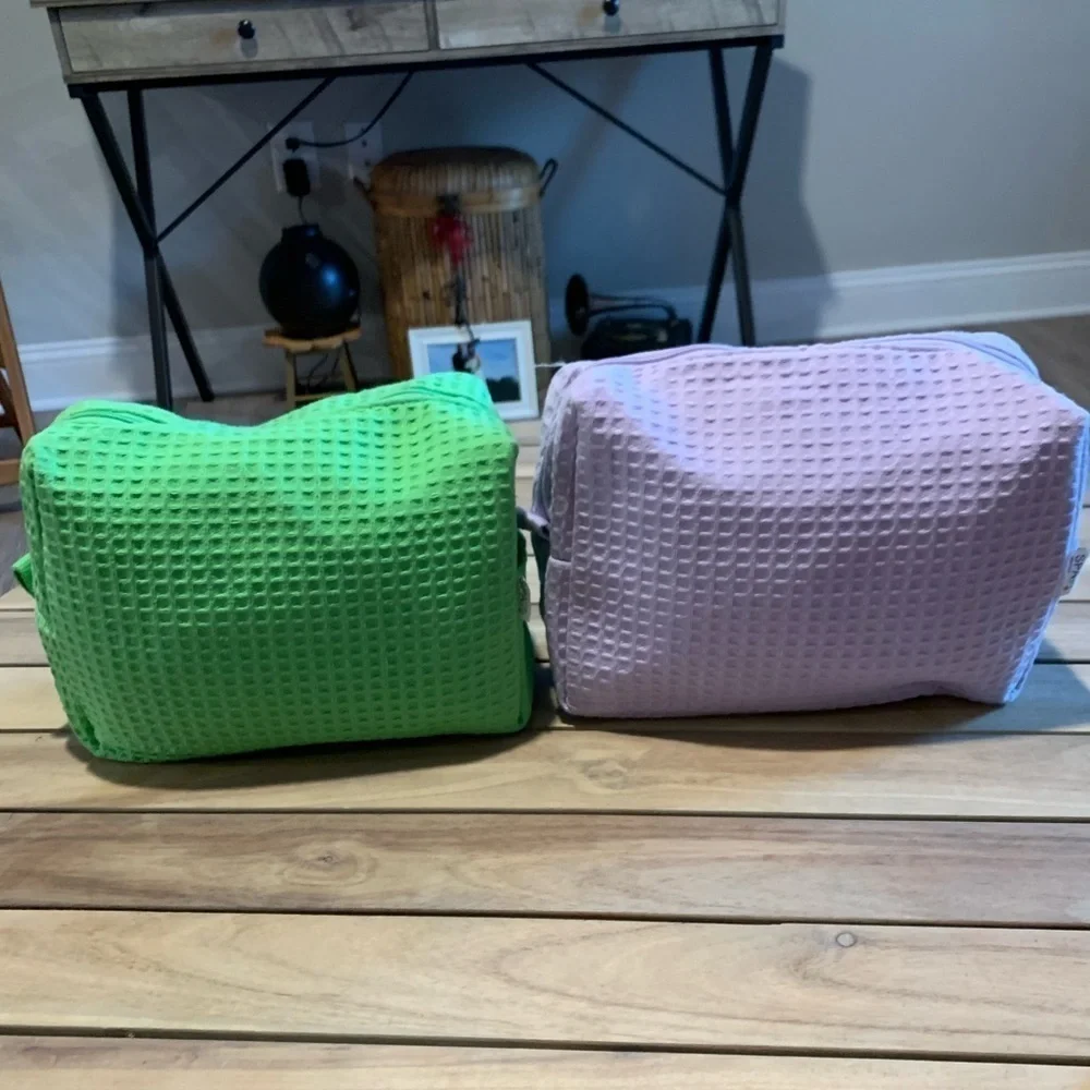 alpha phi sorority cosmetic spa bags two bags total